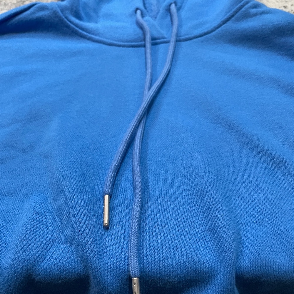 Women's Cropped Halara hoody  NWT. size XS